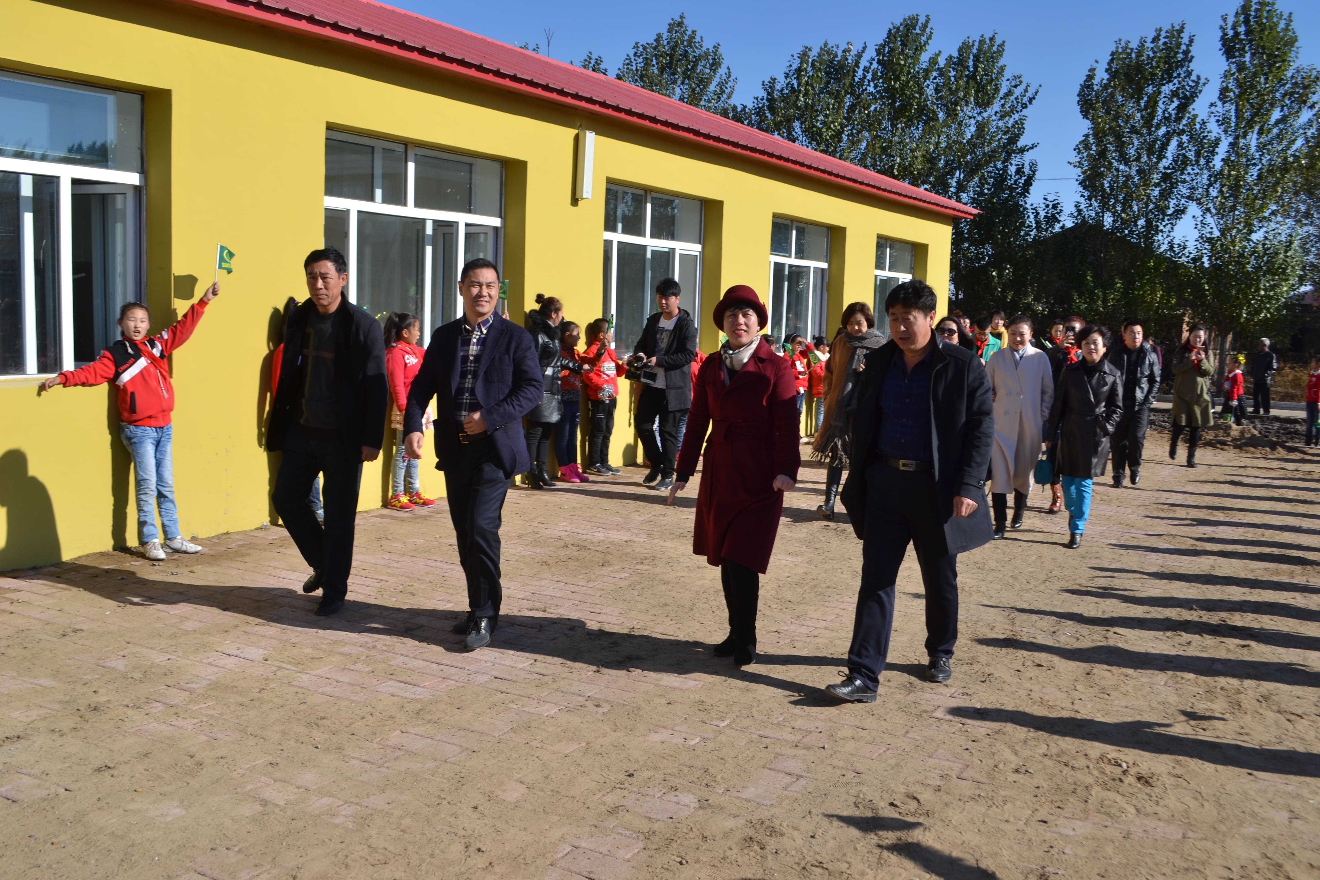 第71所 绥化市兰西县奋斗乡华体会官方网页版-华体会(中国)
蔡立影小学