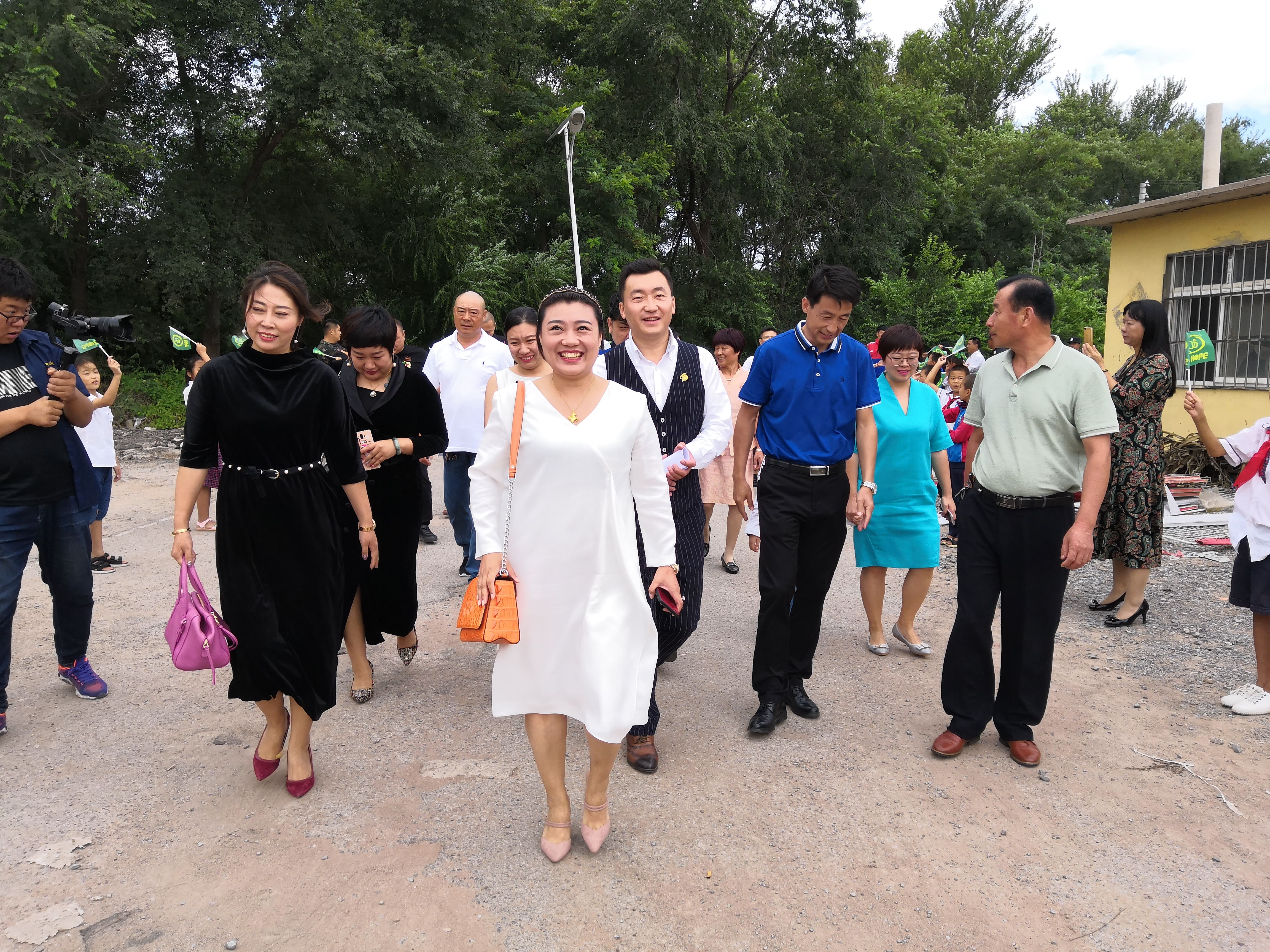 第160所 瓦房店市西杨乡华体会官方网页版-华体会(中国)
李佳燚小学 第160所 瓦房店市西杨乡华体会官方网页版-华体会(中国)
李佳燚小学